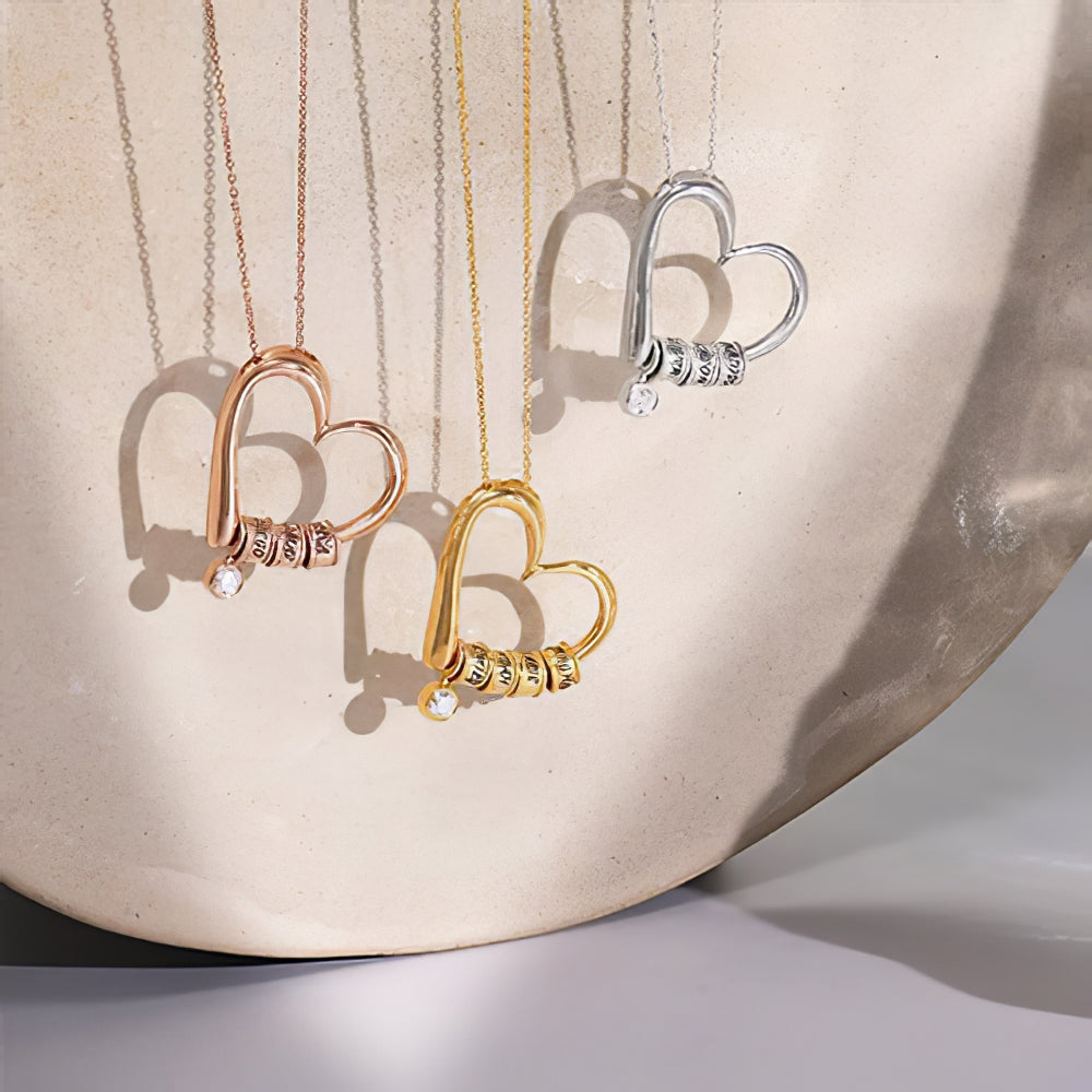 Custom Engraved Heart Necklace – Personalized Names for Mom or Best Friend