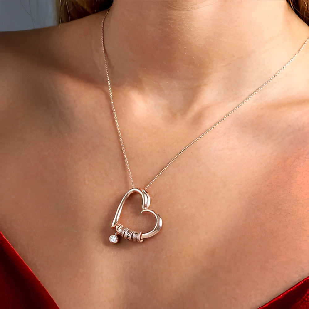 Custom Engraved Heart Necklace – Personalized Names for Mom or Best Friend