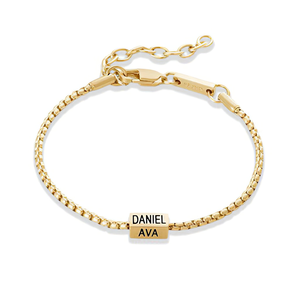 Personalized Dad Bar Bracelet – Custom Name Engraving for Dad, Mom, or Family